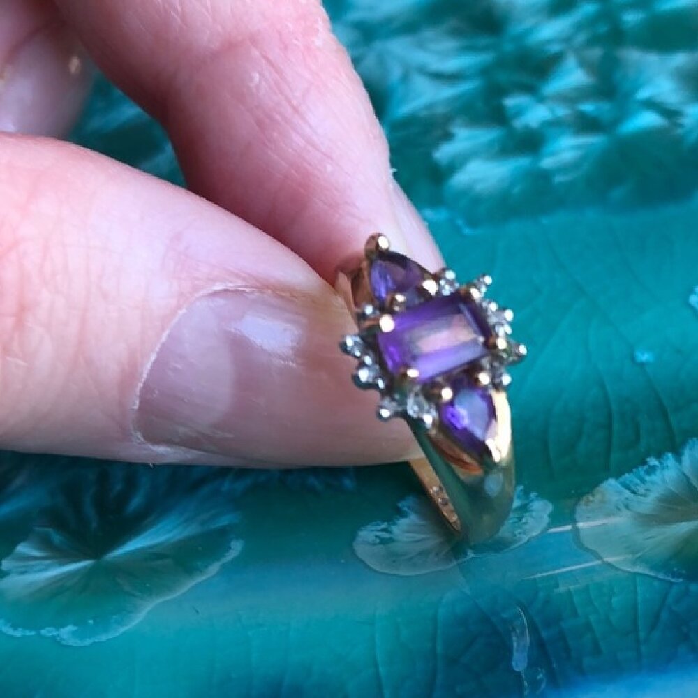 14K Yellow Gold Amethyst and Diamond Ring